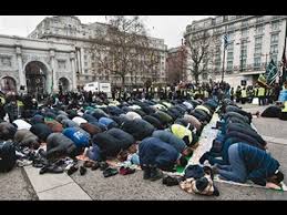 المسلمون يغيّرون ديموغرافية مجتمعات أوروبا  