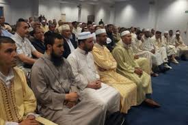 انتقادات لخلط الأذان بترانيم المسيحية في المغرب 