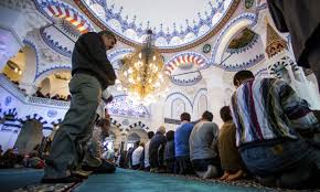 تصاعد العنف والتمييز ضد المسلمين في ألمانيا 