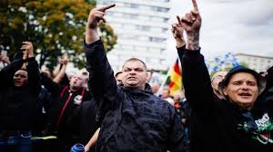 مسؤول أوروبي: السلفية هي اليمين المتطرف في الإسلام 